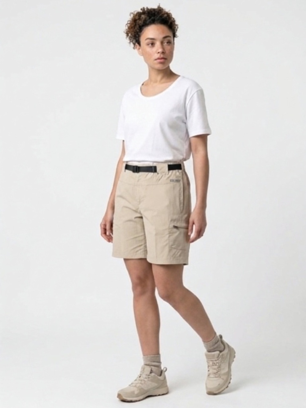 Columbia Sandy River Cargo Shorts Women’s Large Beige Tan Omni-Shield Hiking 6"